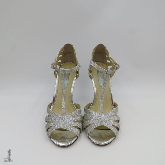 Blue by Betsy Johnson Dress Pump 7 - Picture 2 of 12